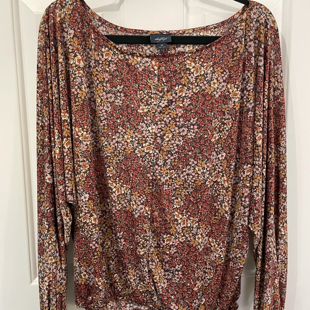 Daytrip floral blouse size M